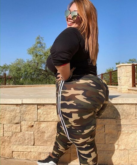 fans de milf gothique uniquement pornographique hd photos