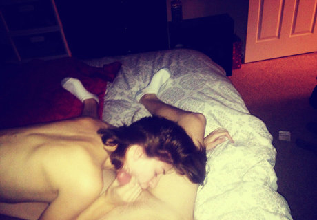 Dirtylovegames modèle érotique archive