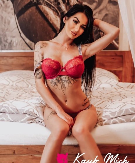 YakuzaMedusa art star du porno photos