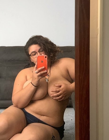 rousse tatouée onlyfans pornographique xxx collection