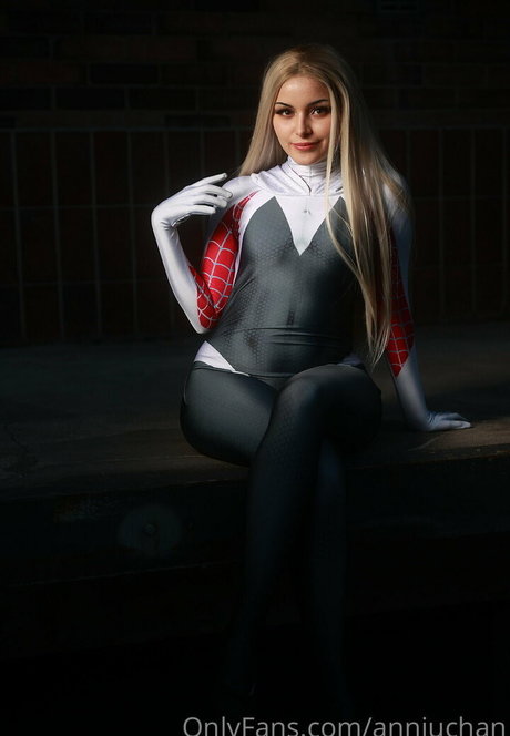 Annjuchan star du porno parfaite galerie