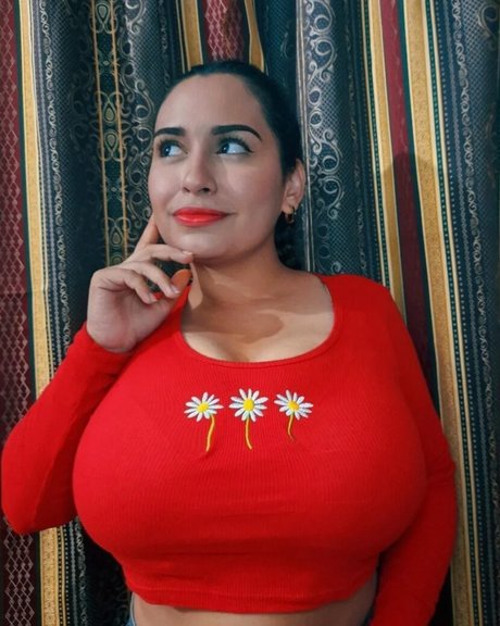 Amay actrice artistique collection