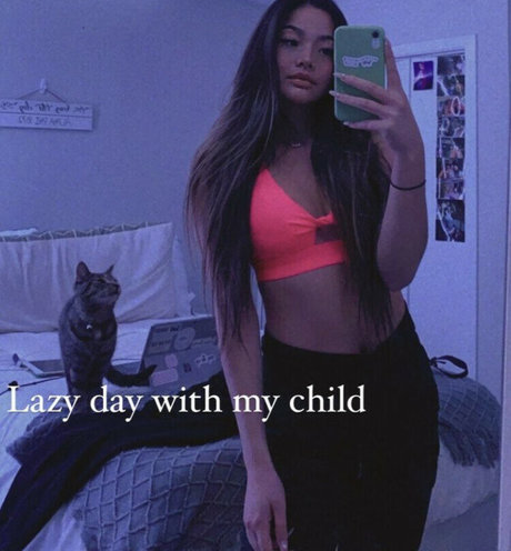 Carly Wong modèle hd image