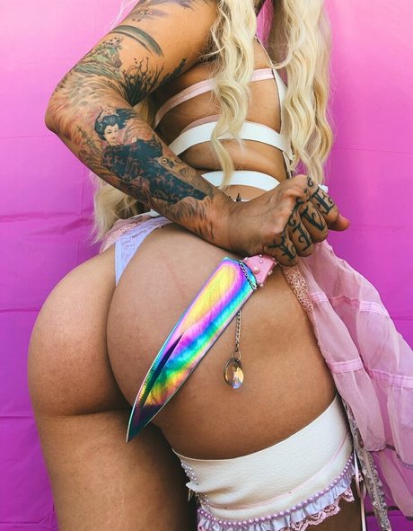 ChristinaCreeps star du porno gratuit collection