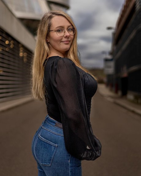 kathi tt8s modèle joli img