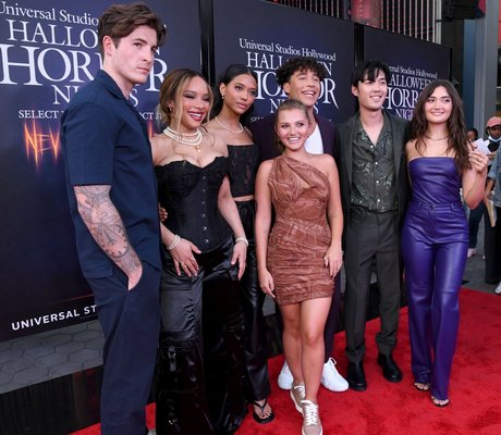 Daniela Nieves modèle exclusif des photos