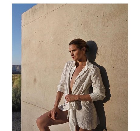 Shantel VanSanten modèle gratuit galerie