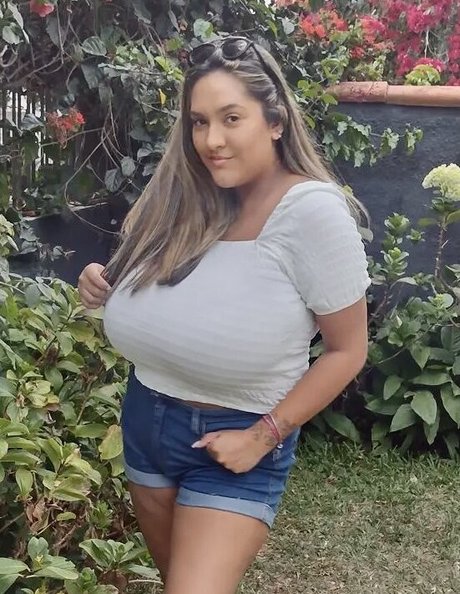 célèbres nains onlyfans xxx nu photos