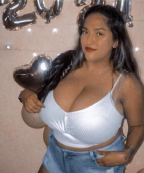 Sofia Mendonca star pornographique photo