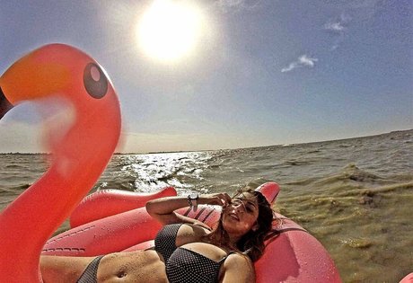 Meredithblake modèle adulte photos