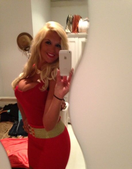 Gatina22 star du porno belle archive