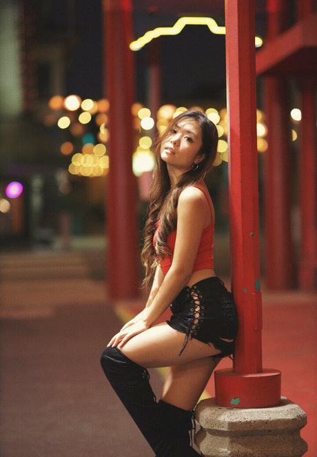 suz owo modèle parfait photo