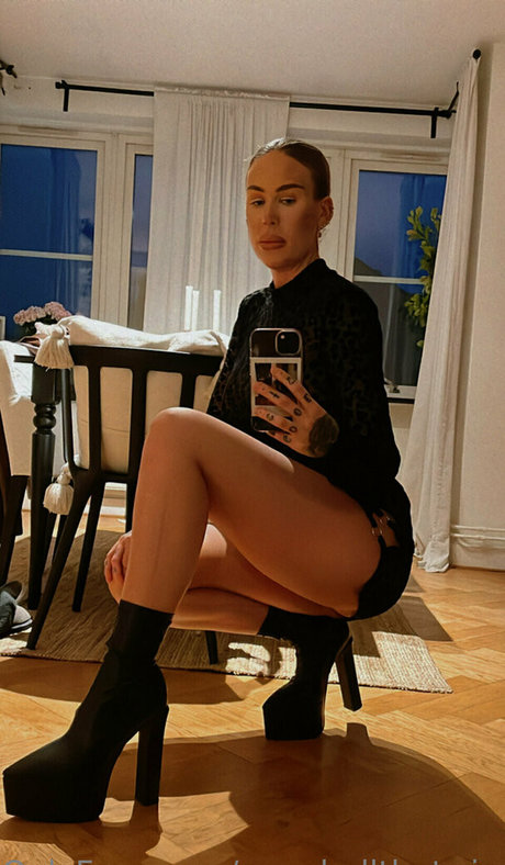 TheSwedishTwins star du porno chaud archive