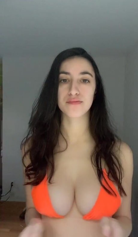 Rebeckuh nus de stars du porno img