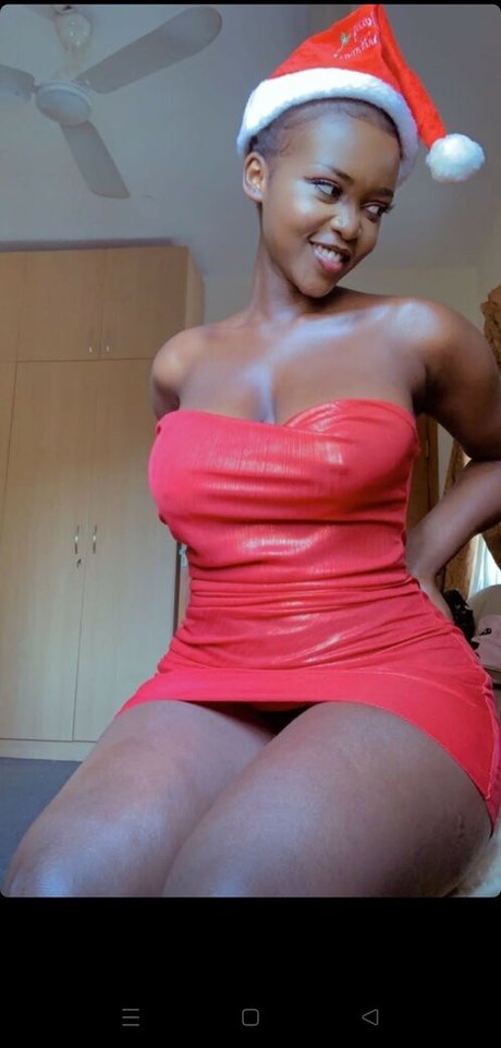 Kellytumtum modèle porno galeries