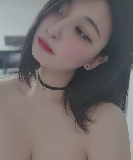 azuan2001 modèle chaud photos