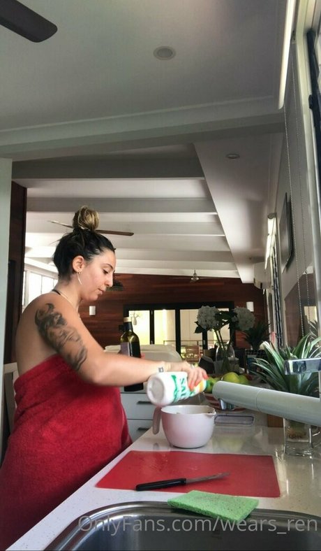 Wears ren belle star du porno galeries