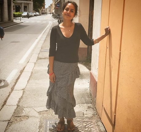 Agam Darshi star du porno de haute qualité galeries