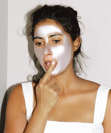 therubyegy modèle exclusif des photos