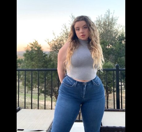 chatte ado onlyfans beau porno archive