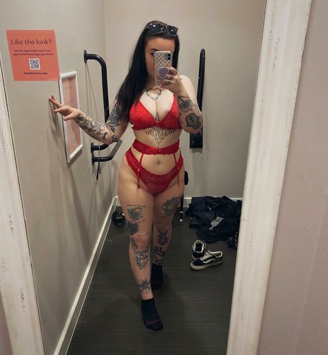 babygh0ul_ actrice érotique galeries