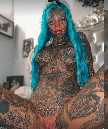 Amber Luke actrice exclusive collection