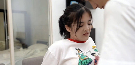 Lin Yuxi modèle adulte des photos