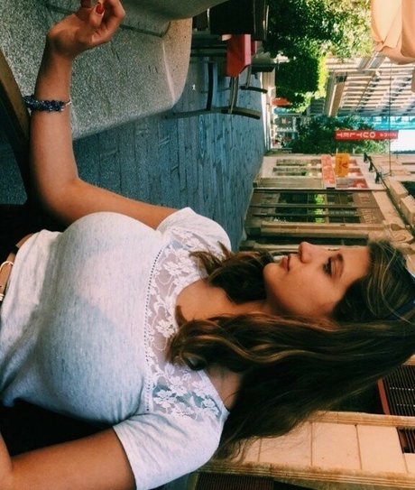 Elissa T actrice porno collection