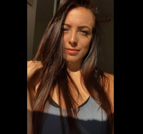 Sydney Martichuski star du porno gratuite galerie