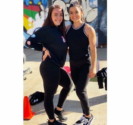 Sydney Martichuski étoile magnifique des photos