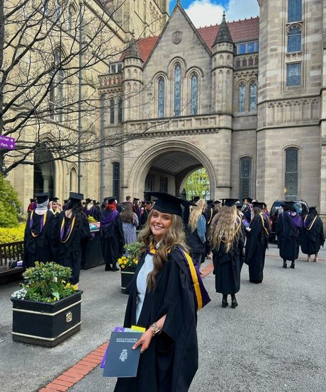 Emily Mather star du porno gratuit img