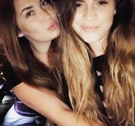 Jenna Ashley modèle parfait photos