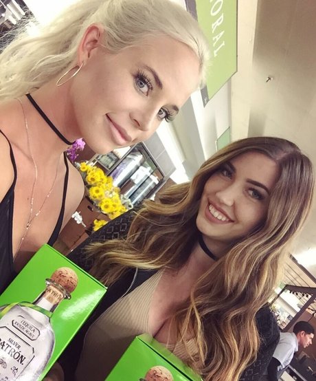 Jenna Ashley étoile adulte des photos