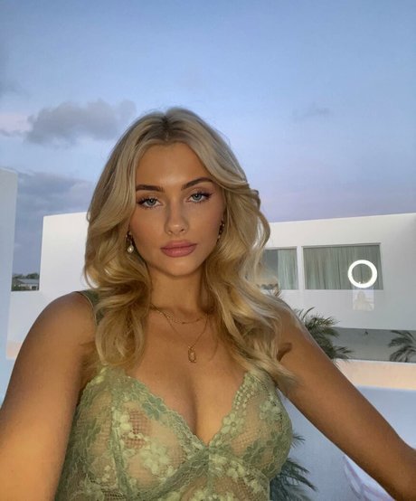 Jami Knight_ étoile exclusive galerie