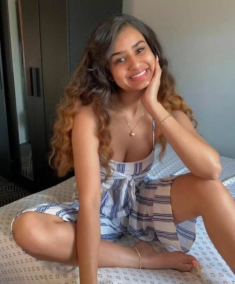 ruhana x modèle xxx img