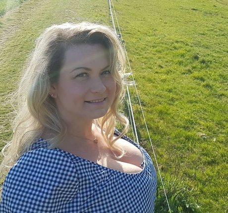 célèbres nains onlyfans nus exclusifs des photos