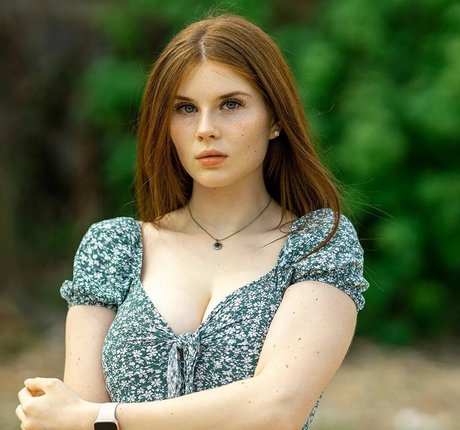 anoukjhn star pornographique image