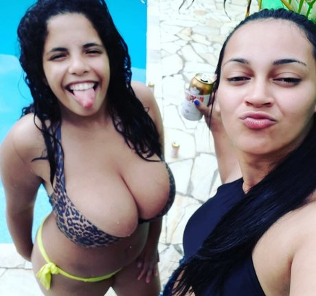 Mayla Coimbra modèle sympa galerie