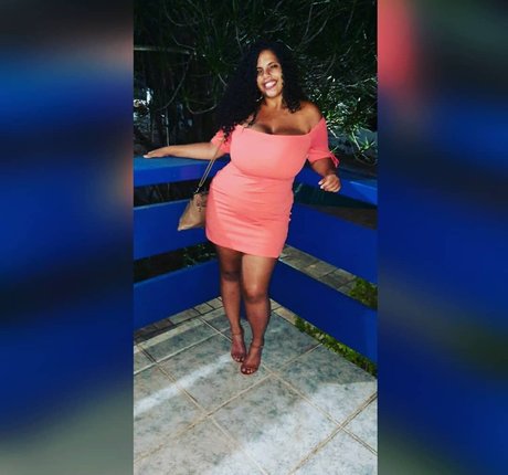 Mayla Coimbra jolie étoile photos