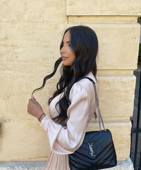 Chirine Sabaiti actrice chaude photo