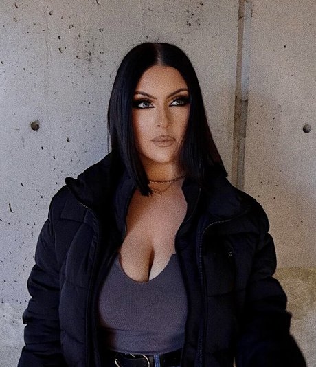 Makenzie modèle joli archive