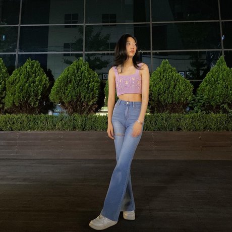 brune petite onlyfans beau meilleur archive