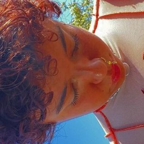 Gualaguna modèle pornographique des photos