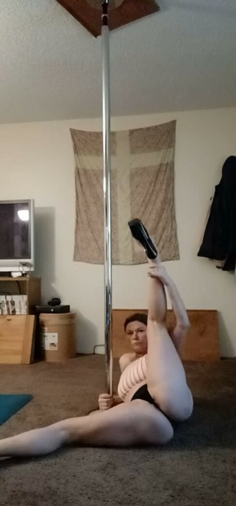 Adia Rayne étoile sexy galerie