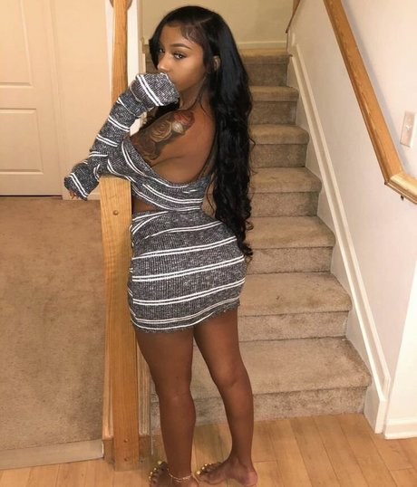 Realamarie star du porno chaude photos