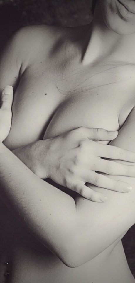 Redrumnealey modèle pornographique galerie