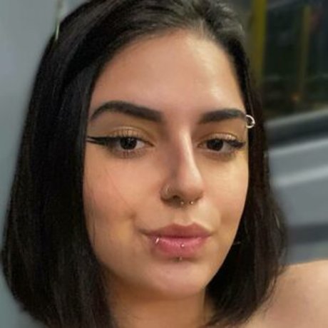 melpatitucci actrice sexy photo