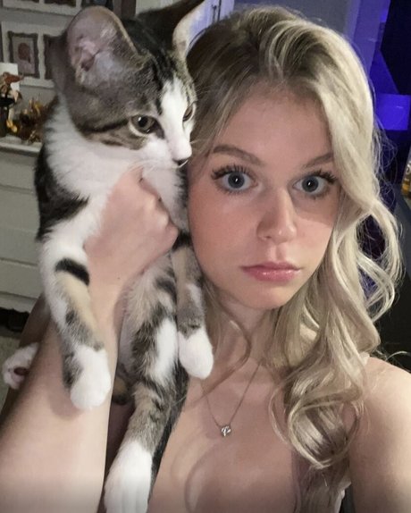 mariawedding étoile nue archive