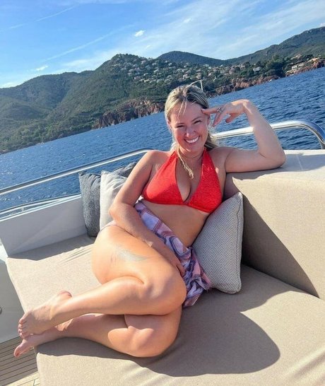 Dee Devlin modèle sympa images