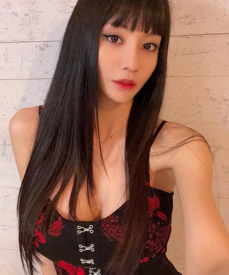 A Yeon actrice exclusive des photos